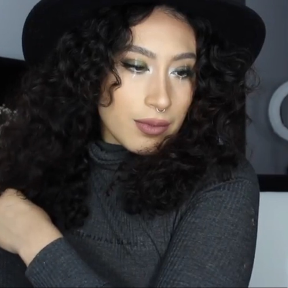 Wide brim fedora hat